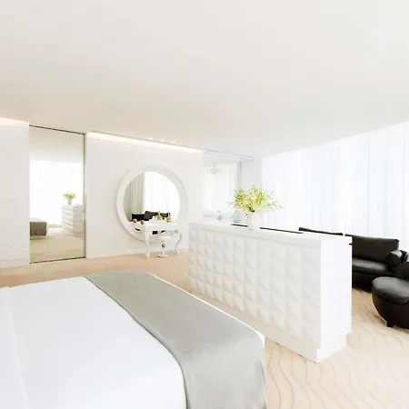 Mondrian Doha-3